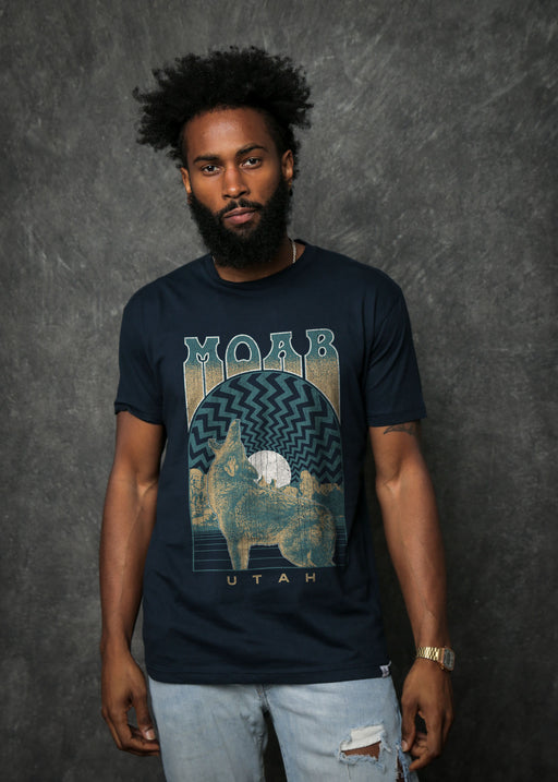 Moab Coyote Men's Navy Classic T-Shirt