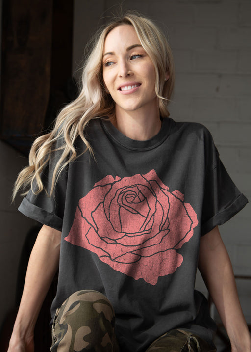 Rose Black Boyfriend Tee